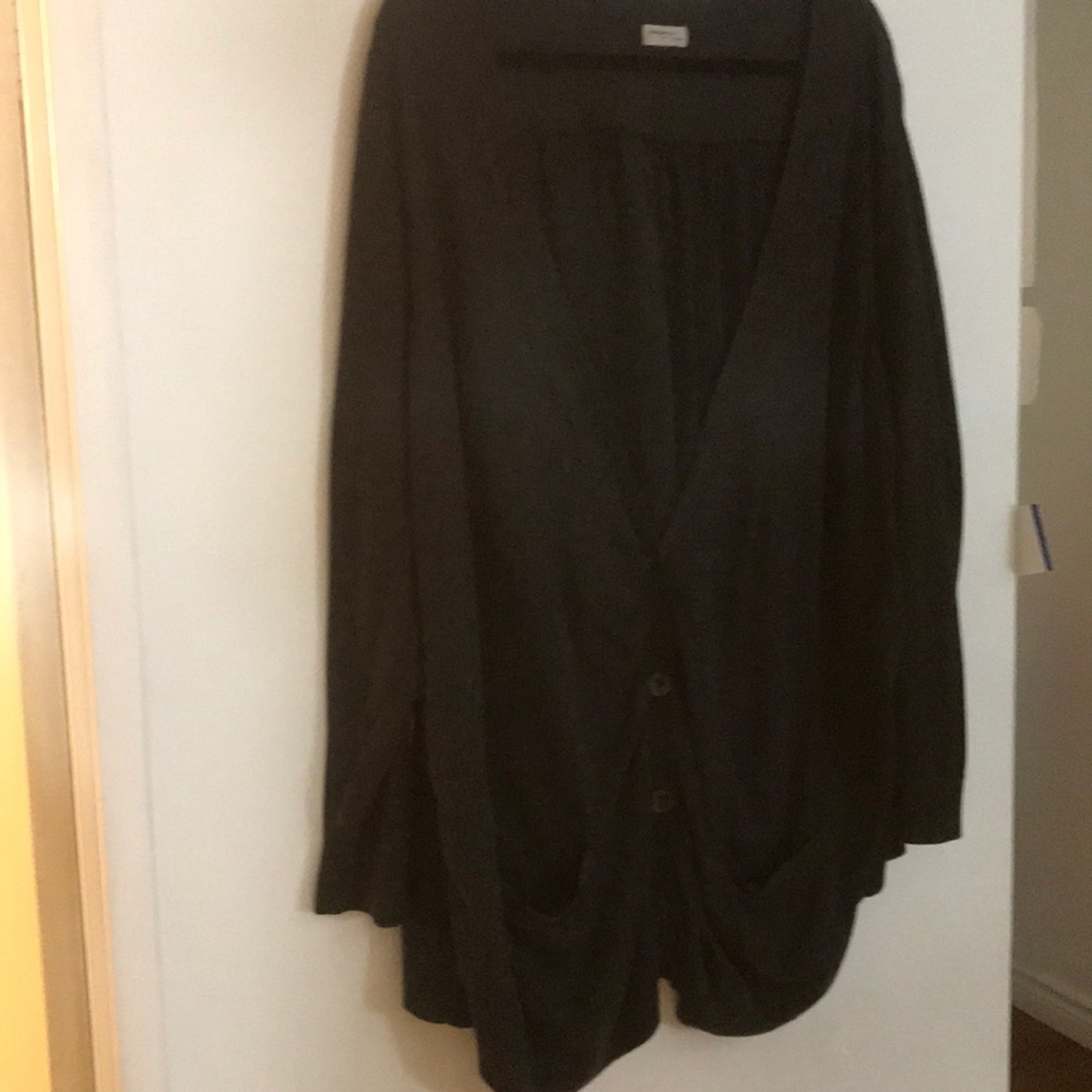 Silk back Cardigan with useable pockets